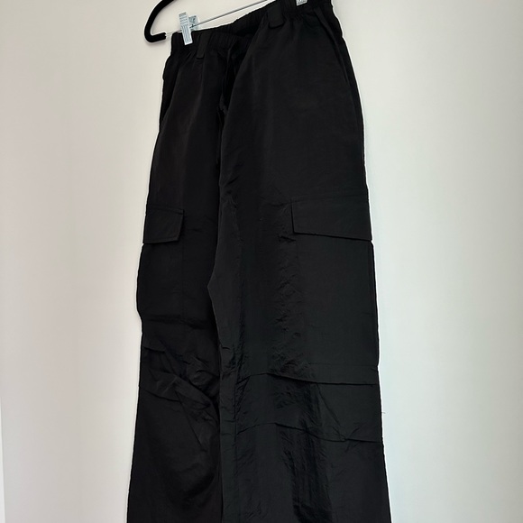 Amazon Black Cargo Pants - Picture 2 of 4